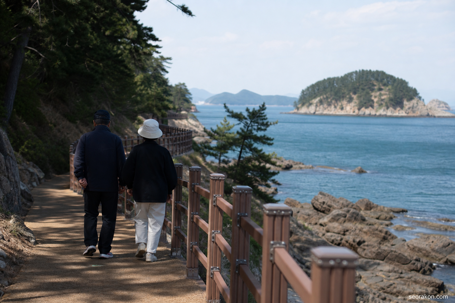 초가을, 고성 바다와 섬을 잇는 새 산책길